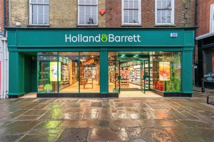 Can dogs visit Holland and Barrett?