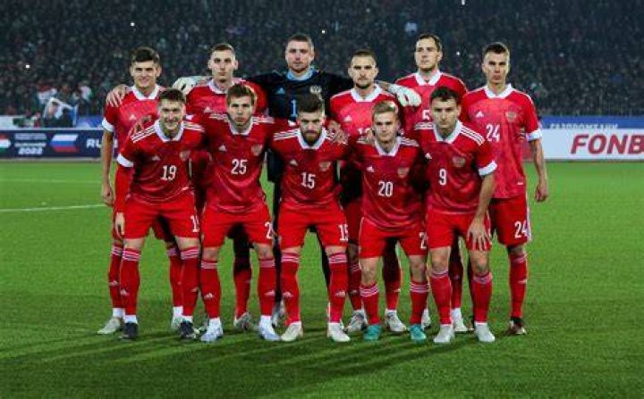 Does Russia have a basketball team?