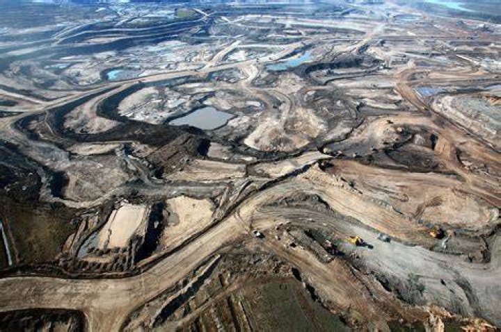 How do oil sands affect humans?